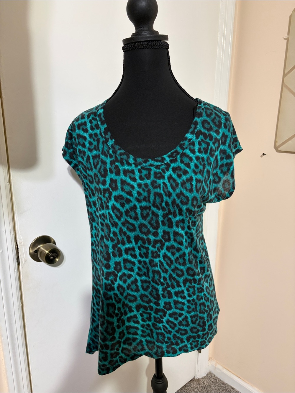 MICHAEL Michael Kors Teal and Black Leopard Short Sleeve Scoop Neck Top